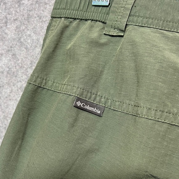Columbia Omni-Shade‎ Ripstop Cargo Pants Men M 30 Olive Hiking Outdoor UPF - Picture 7 of 9